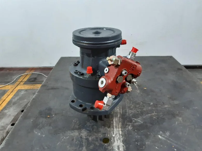 Rotation reducer for MECALAC 12MTX