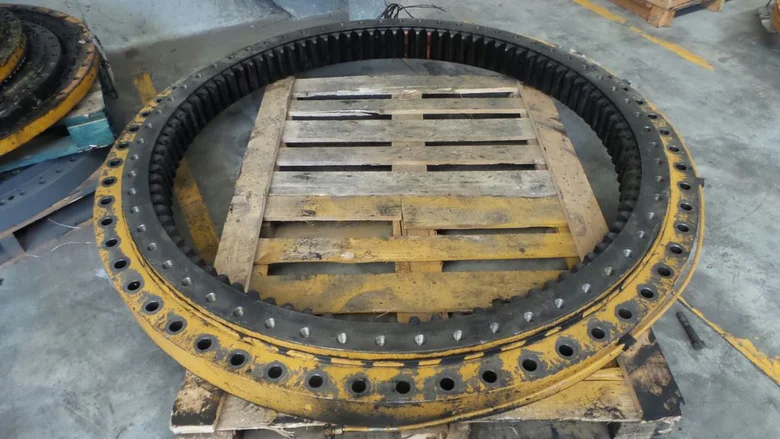 Swing bearing for LIEBHERR R964B