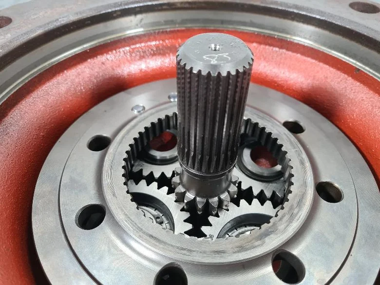 Réducteur de roue pour LIEBHERR A902LI