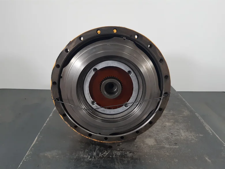Wheel gear for VOLVO L180E