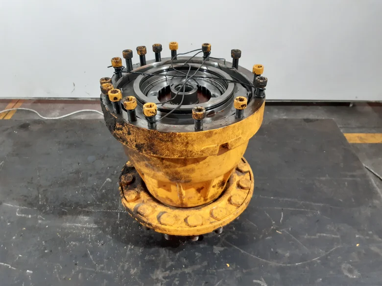 Wheel gear for VOLVO L90E