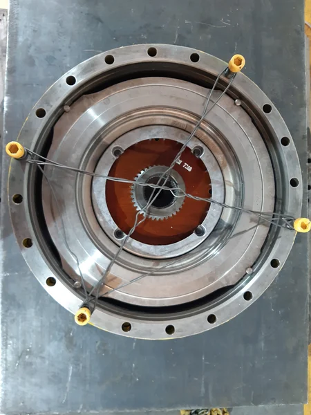 Réducteur de roue pour VOLVO L150F