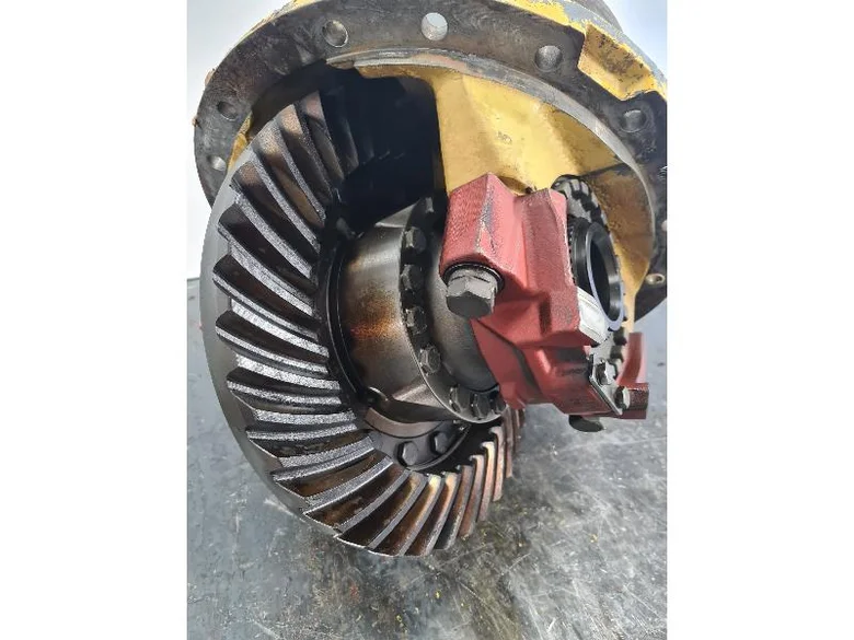 Nez de pont pour VOLVO L120