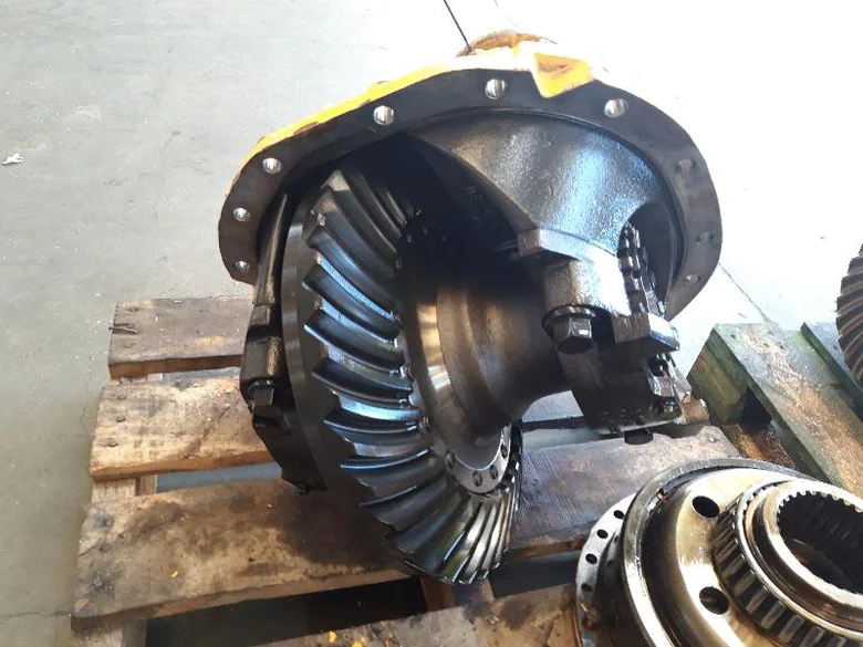 Nez de pont pour VOLVO A25D