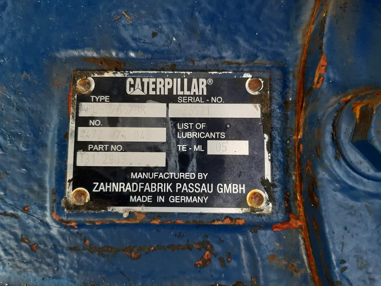 Differential axle for CATERPILLAR M320