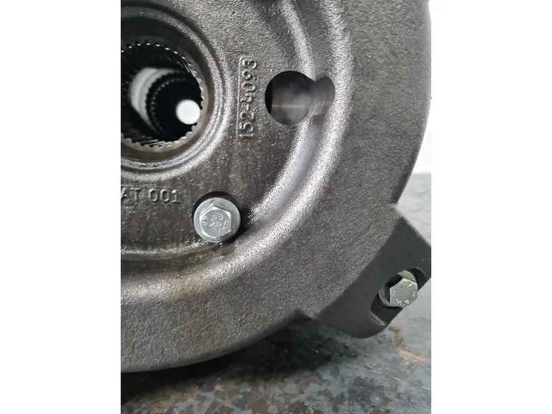 Nez de pont pour CATERPILLAR 735