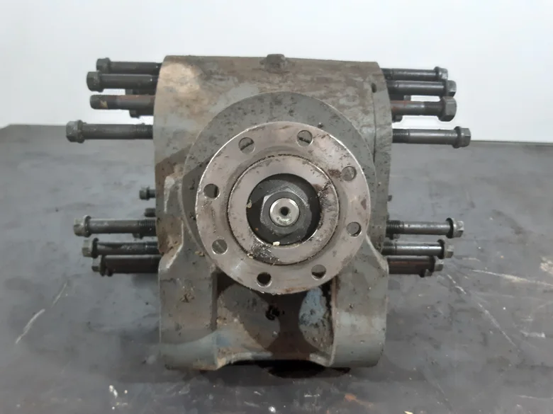Nez de pont pour LIEBHERR A309