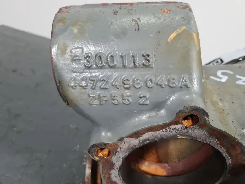 Nez de pont pour LIEBHERR A914