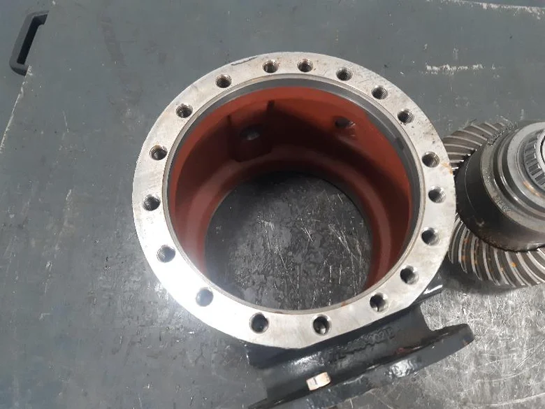 Differential axle for CATERPILLAR M318D