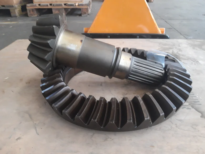 Bevel gear for CATERPILLAR 824B