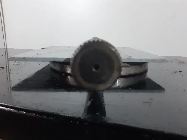 Wheel shaft for LIEBHERR L564