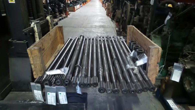 Wheel shaft for VOLVO A35C