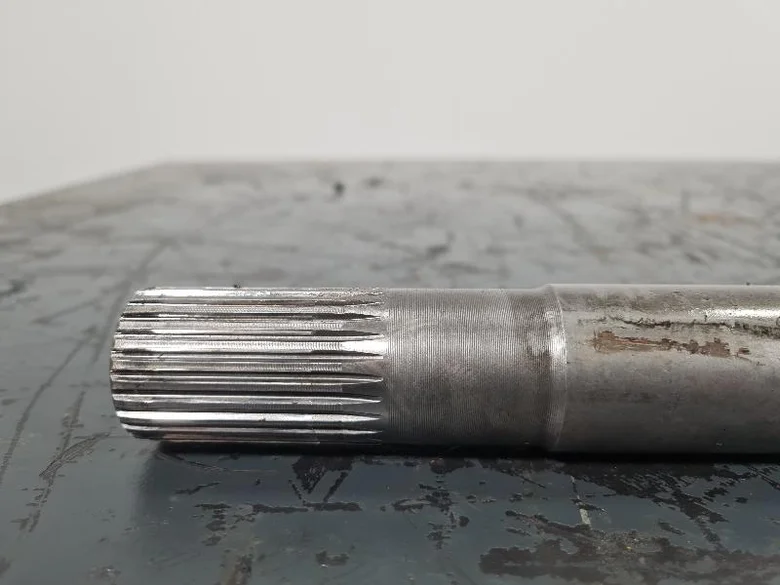 Wheel shaft for LIEBHERR A902LI