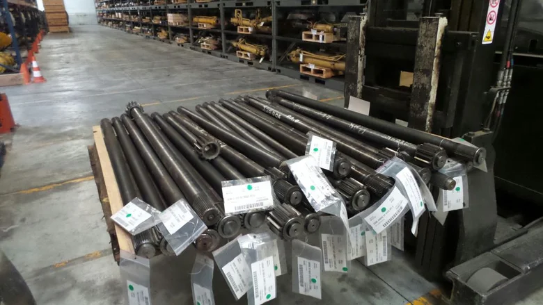 Wheel shaft for BELL B30D