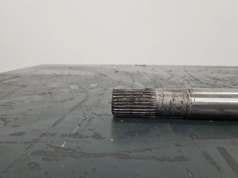 Wheel shaft for VOLVO L45B