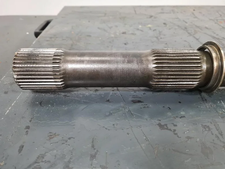 Wheel shaft for VOLVO A35D