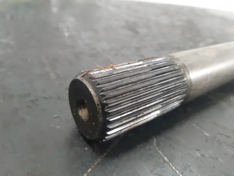 Arbre de roue pour CATERPILLAR M318D