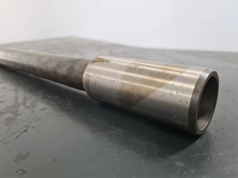 Arbre de roue pour CATERPILLAR 906H