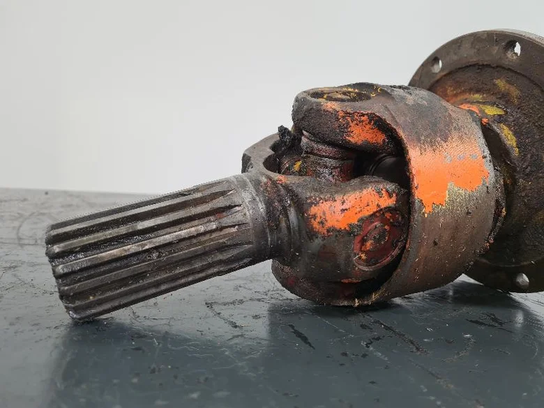 Wheel shaft for FAUN F105A