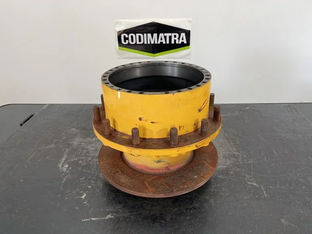 Wheel hub for VOLVO A30E