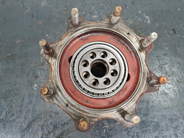 Wheel hub for VOLVO BL71