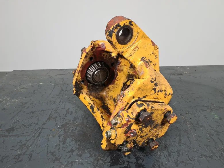 Wheel spindle for LIEBHERR A922LI