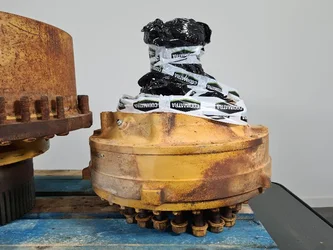 Wheel spindle for CATERPILLAR 988B