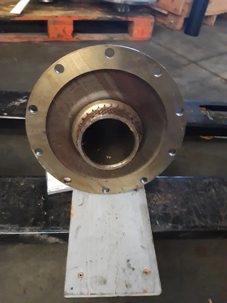 Wheel spindle for CATERPILLAR D4E