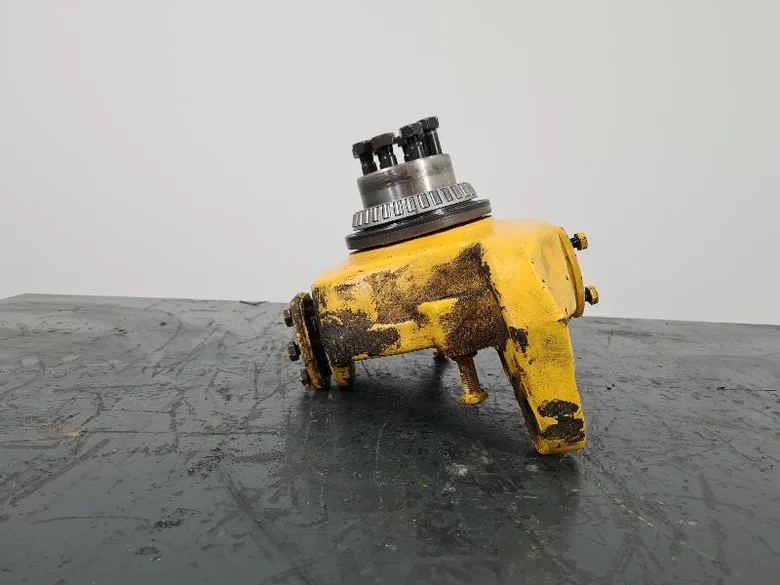 Fusée pour KOMATSU PW98MR-8