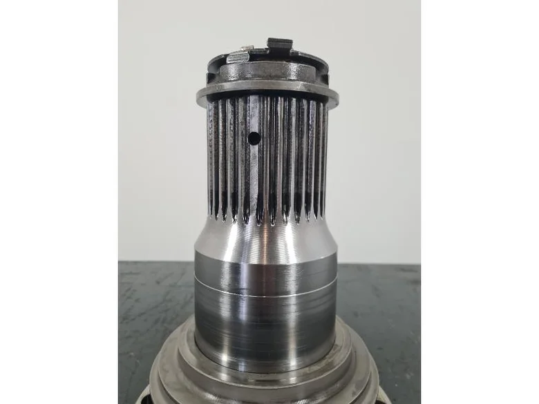 Wheel spindle for VOLVO A30G