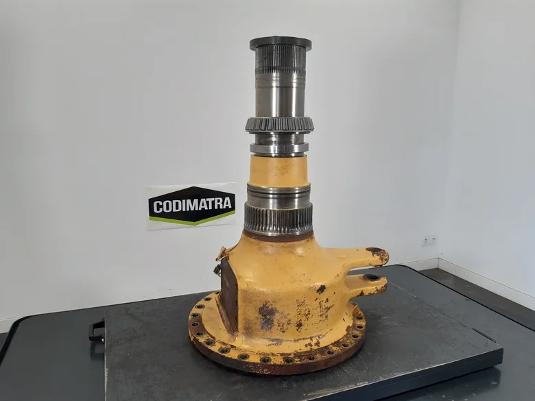 Wheel spindle for CATERPILLAR 770