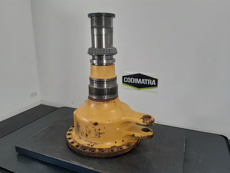Wheel spindle for CATERPILLAR 770