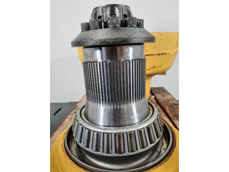 Wheel spindle for CATERPILLAR 988G