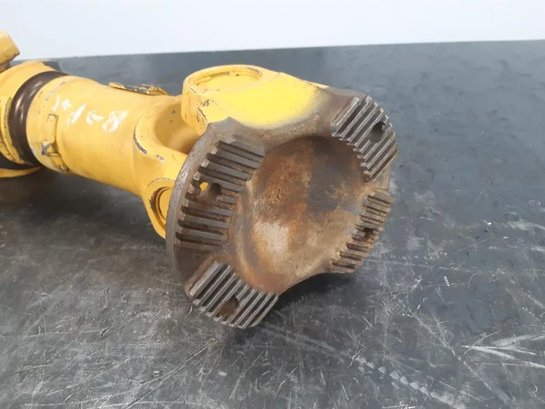 Drive shaft for VOLVO L120F
