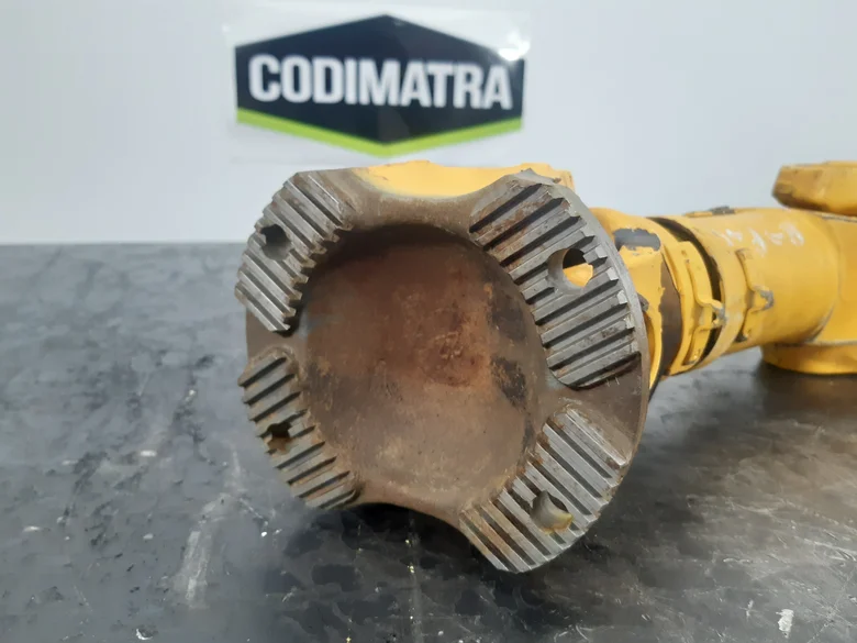 Drive shaft for VOLVO L120F
