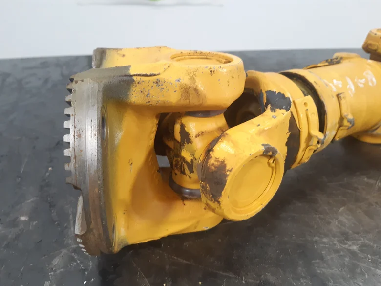 Drive shaft for VOLVO L120F