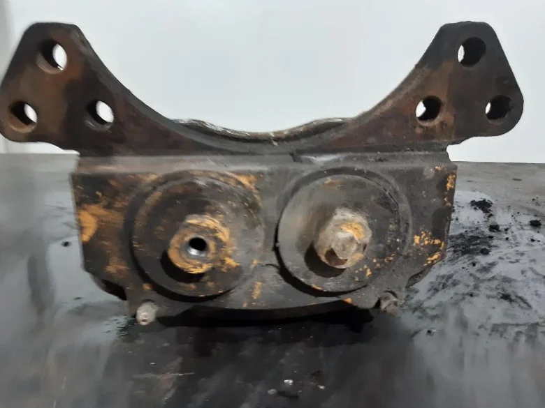Pinza para VOLVO A25D