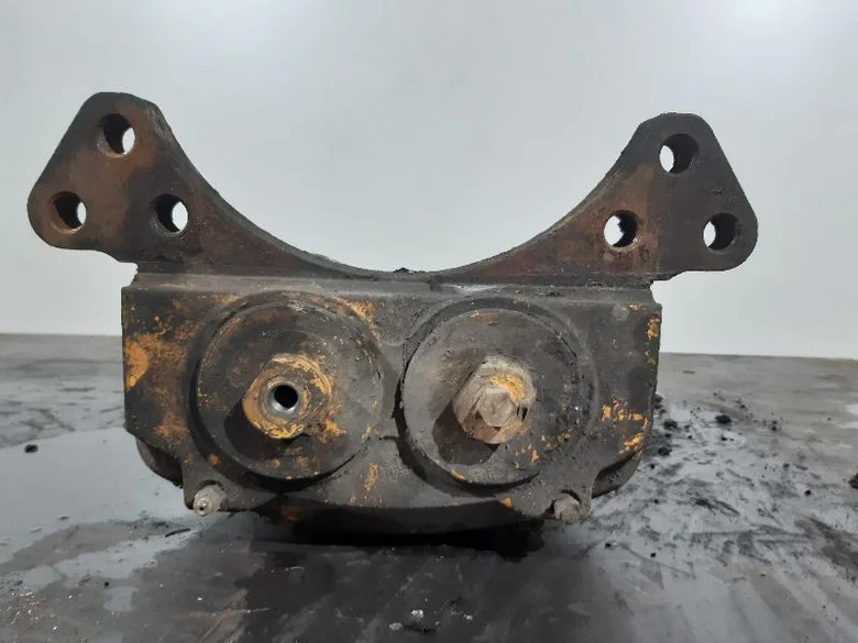 Pinza para VOLVO A25D