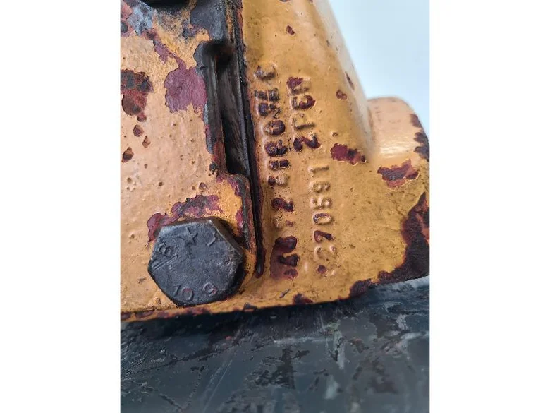 Pinza para LIEBHERR A902LI