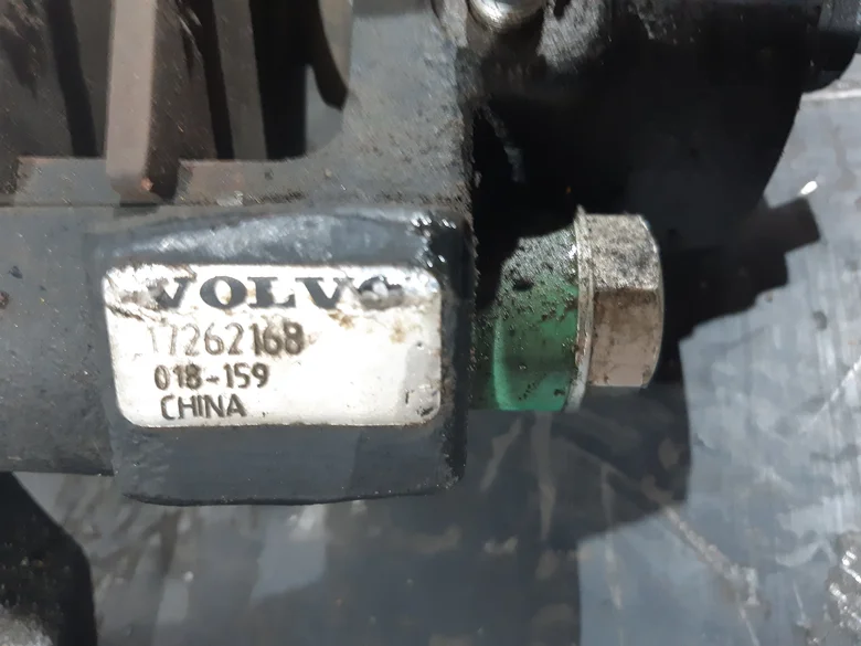 Caliper housing for VOLVO A30G