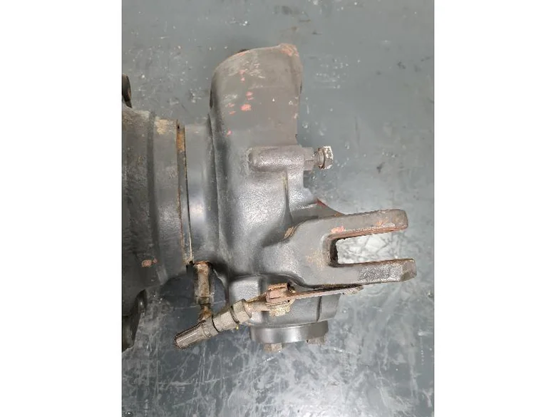 Étrier pour KOMATSU PW160-7