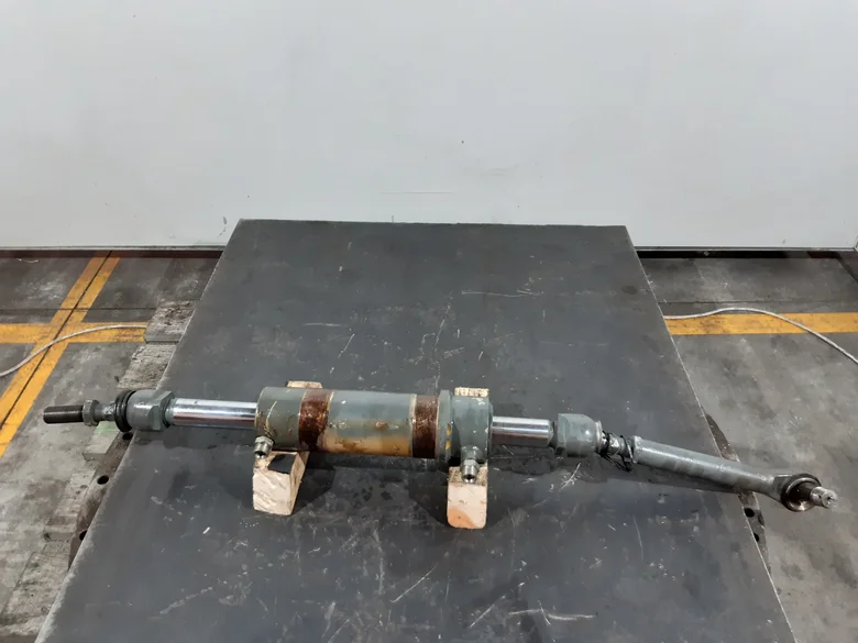 Tie rod for LIEBHERR A309