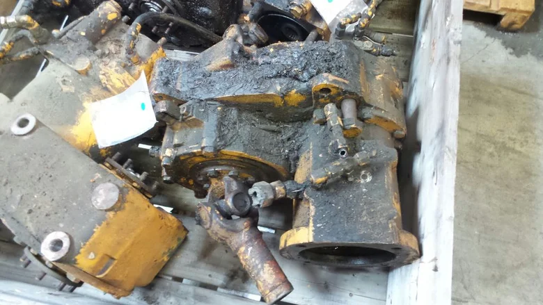 Boîte de vitesses pour LIEBHERR A900LI