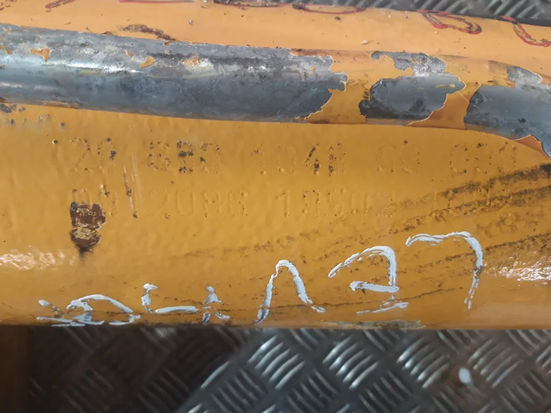 Cilindro de pluma para LIEBHERR R900LI