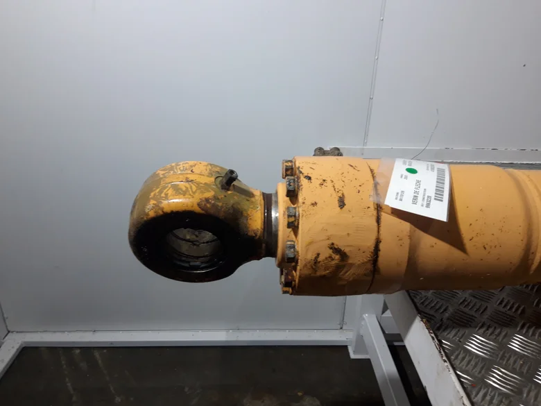 Vérin de flèche pour LIEBHERR R924COMP