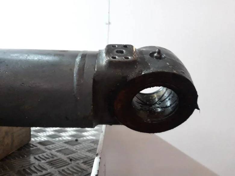 Boom cylinder for VOLVO EC140