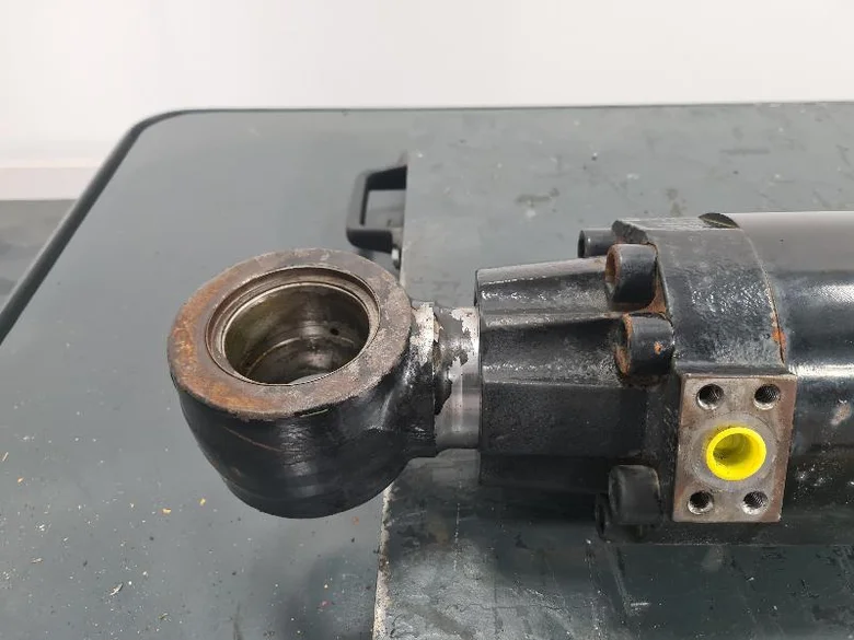 Vérin de flèche pour CATERPILLAR 323DL
