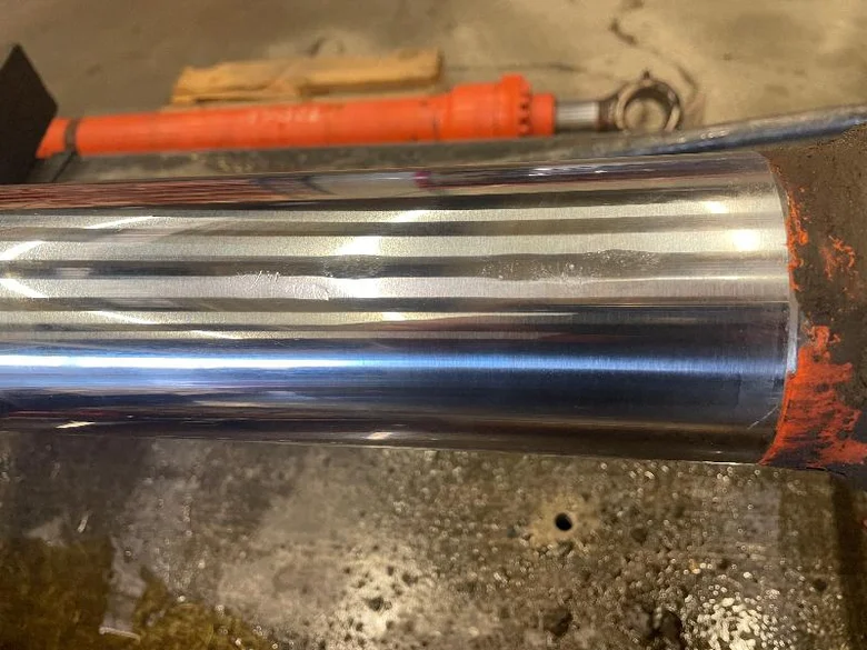 Cilindro de pluma para HITACHI ZX210LC