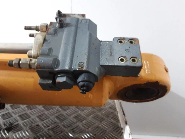 Boom cylinder for LIEBHERR R914B