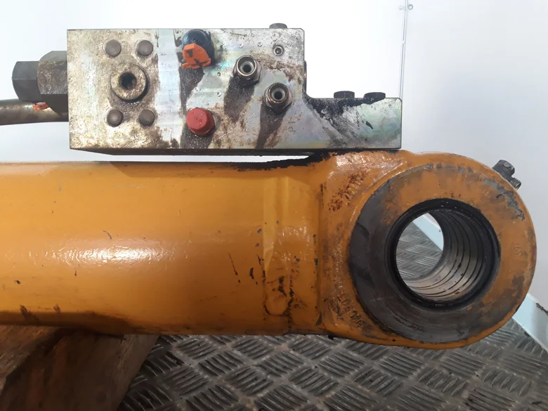 Boom cylinder for LIEBHERR R900C